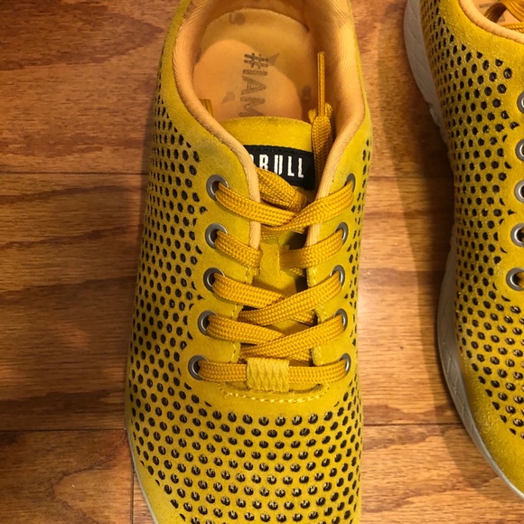 EUC NOBULL size 9/10.5 - Picture 5 of 8